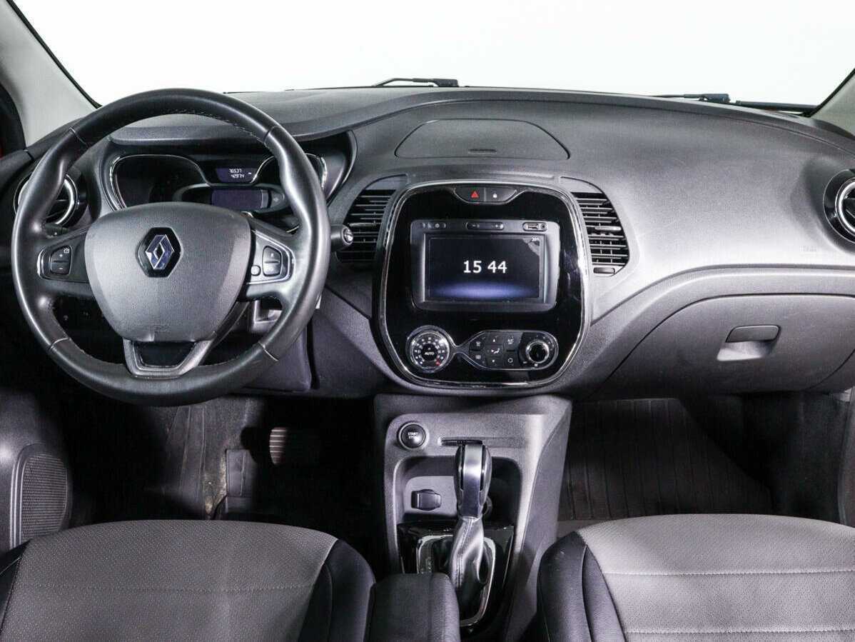 Renault Kaptur 2020 года с пробегом. Фото: #11