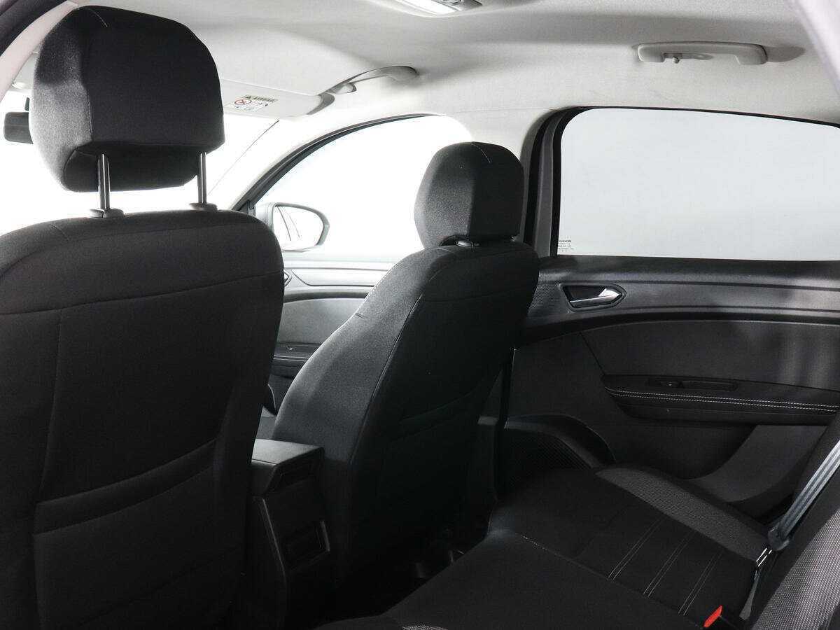 Renault Arkana 2022 года с пробегом. Фото: #11