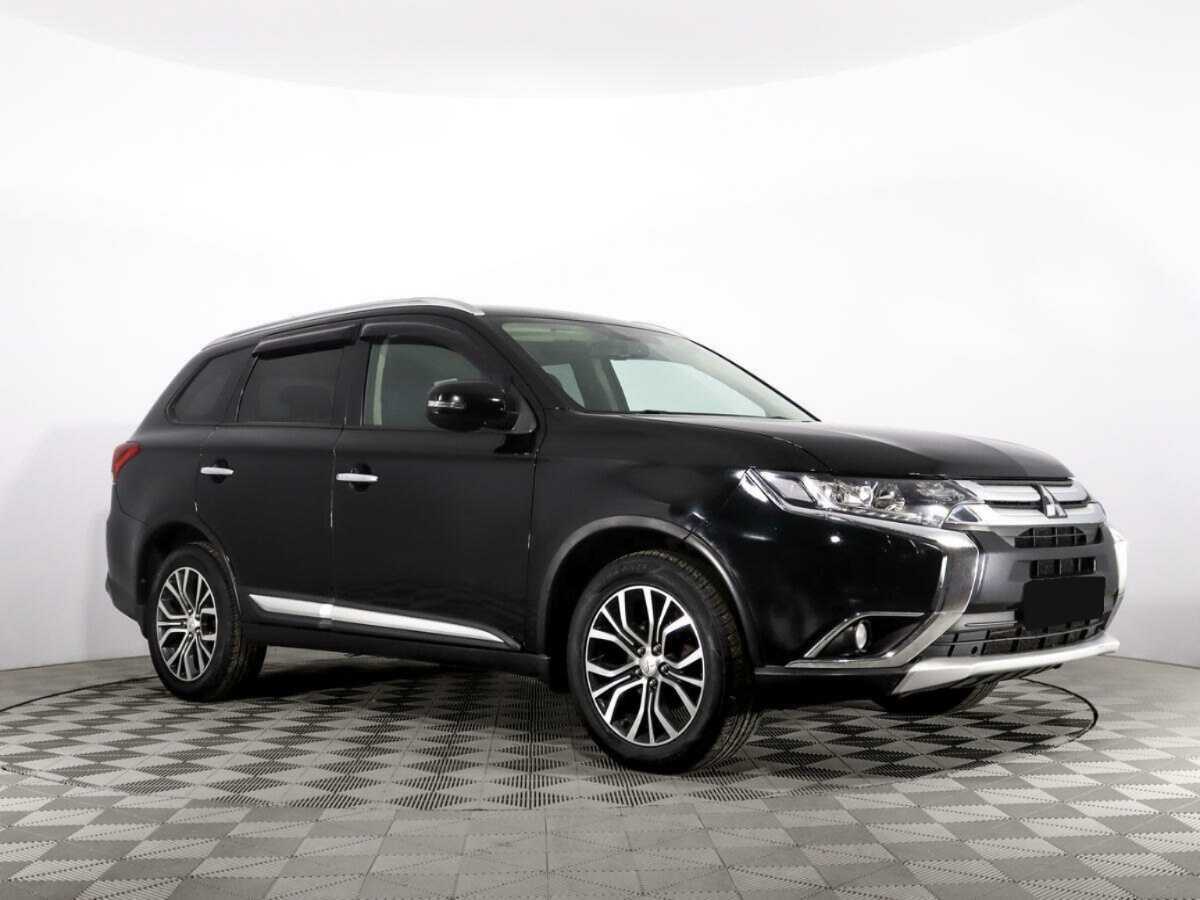 Mitsubishi Outlander 2016 года с пробегом. Фото: #2