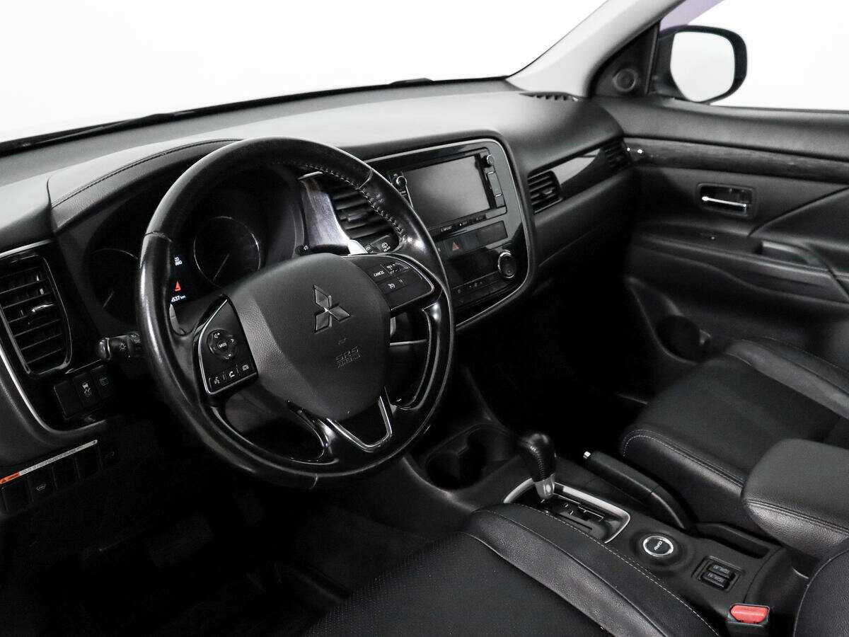 Mitsubishi Outlander 2016 года с пробегом. Фото: #8