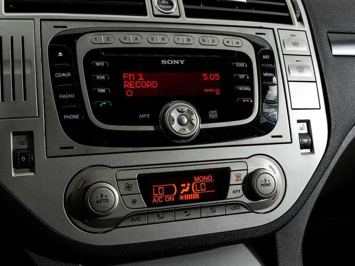 Ford Kuga 2012 года с пробегом. Фото: #13