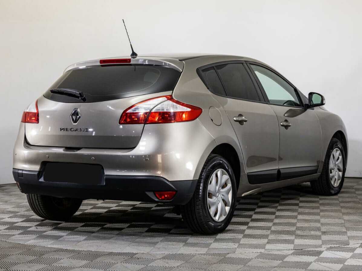 Renault Megane 2012 года с пробегом. Фото: #4