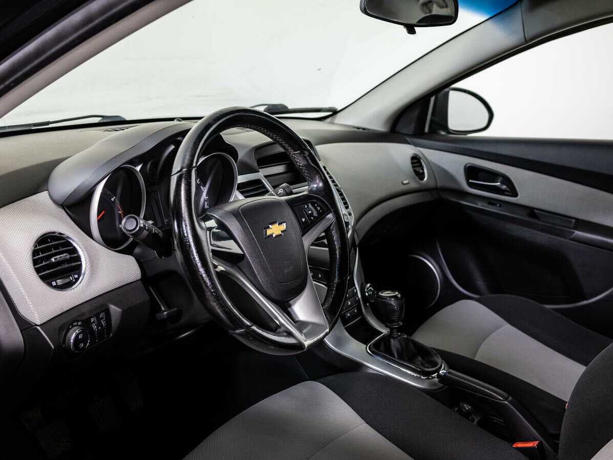 Chevrolet Cruze 2012 года с пробегом. Фото: #9