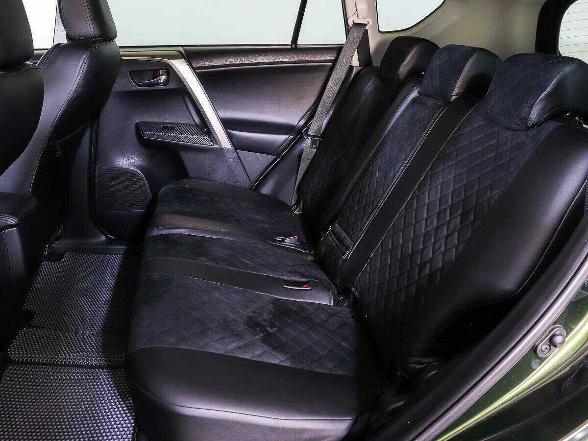 Toyota RAV4 2012 года с пробегом. Фото: #9