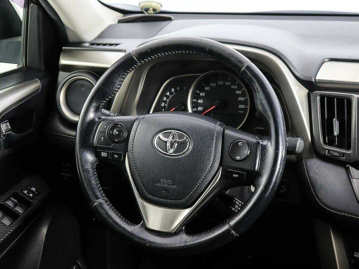 Toyota RAV4 2012 года с пробегом. Фото: #14