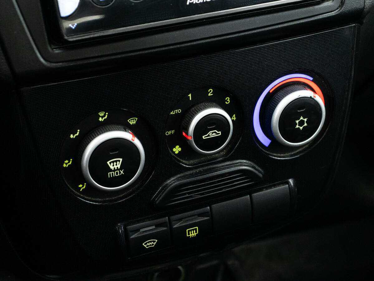 Lada (ВАЗ) Kalina 2015 года с пробегом. Фото: #14