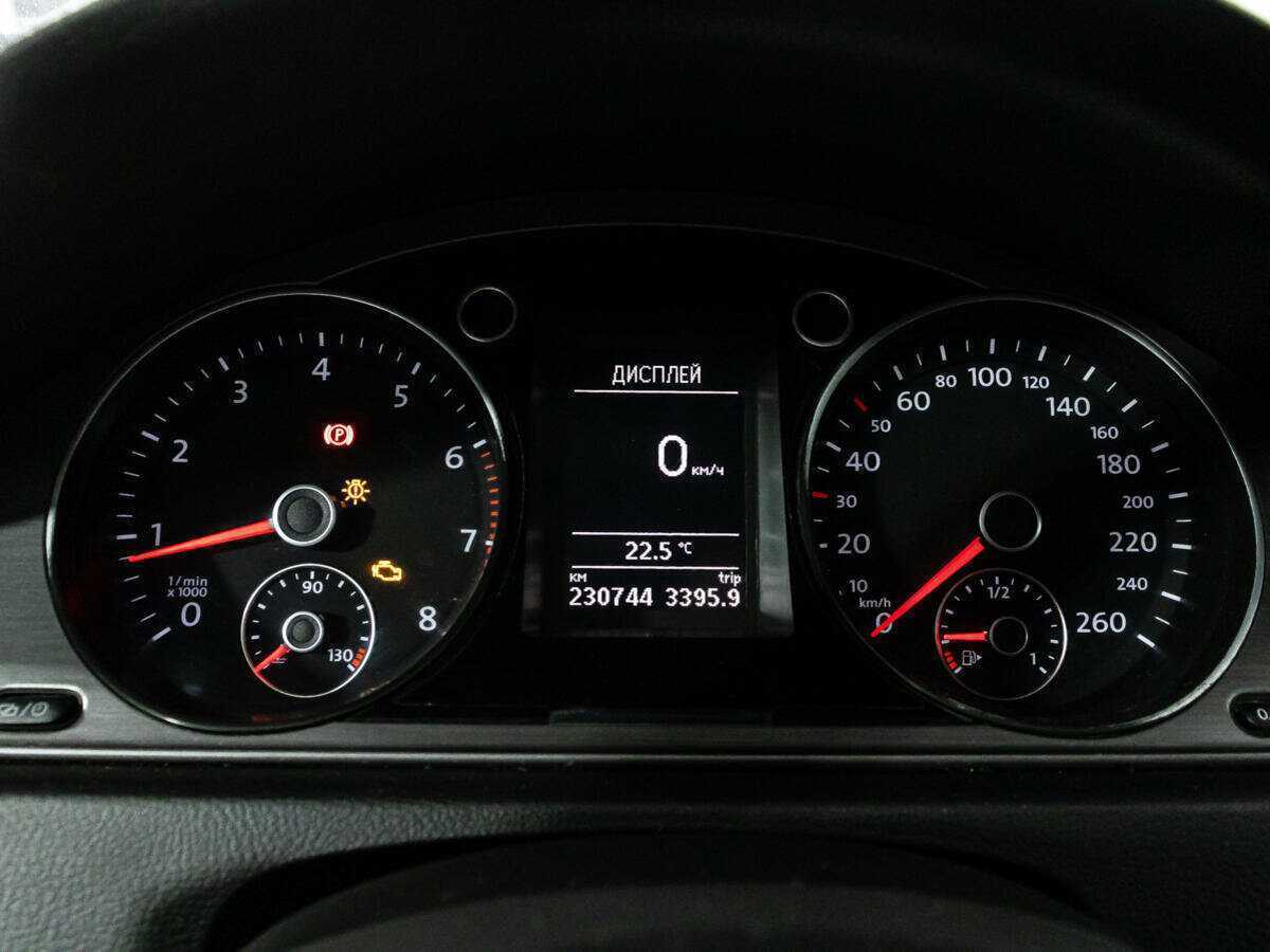 Volkswagen Passat 2013 года с пробегом. Фото: #11