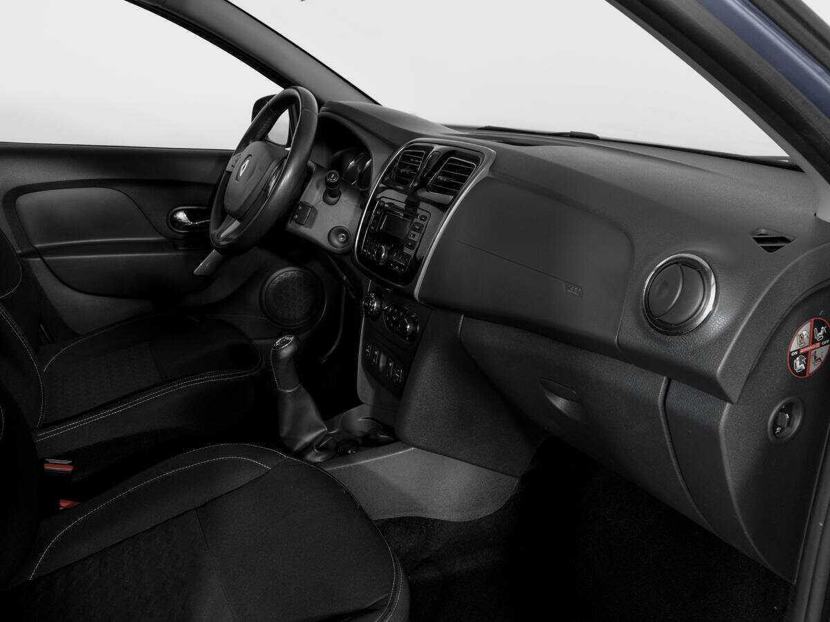 Renault Sandero 2016 года с пробегом. Фото: #7
