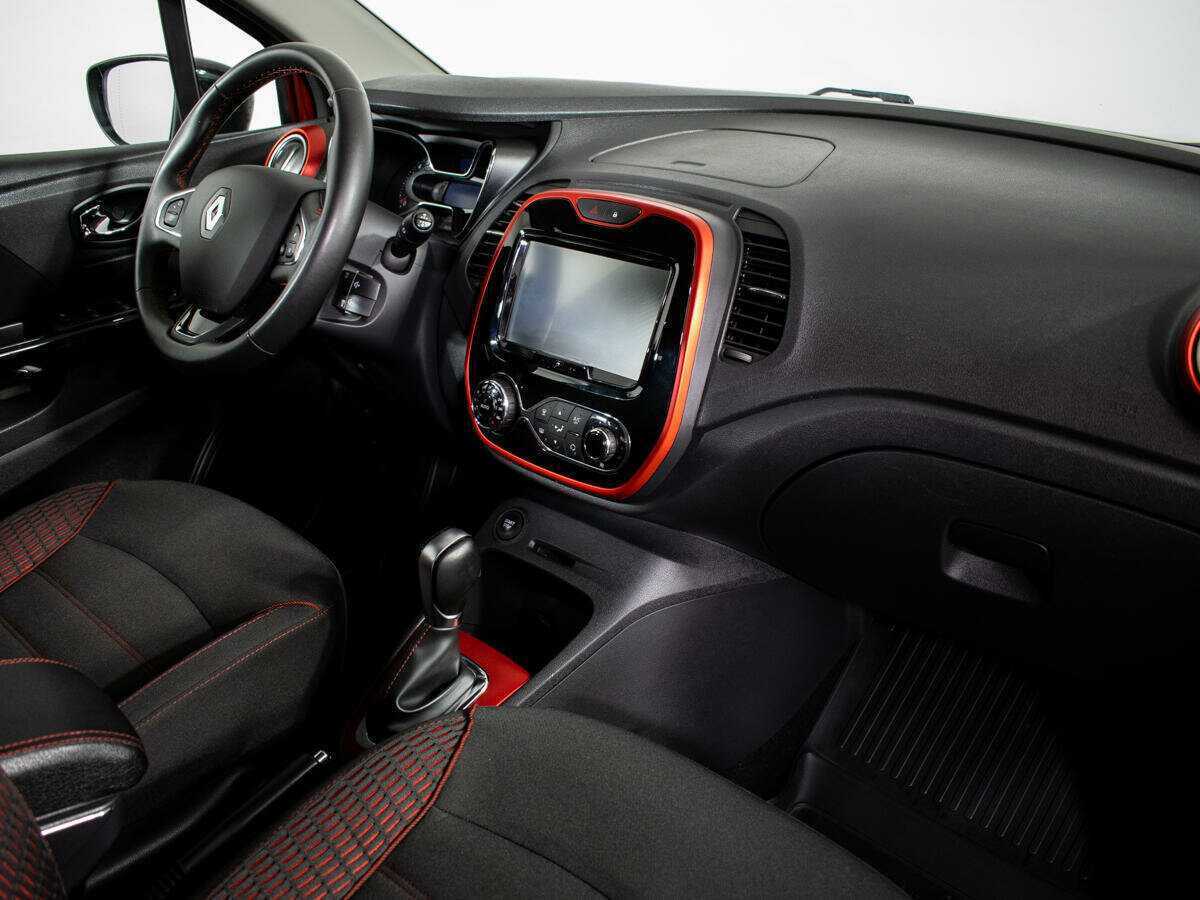 Renault Kaptur 2019 года с пробегом. Фото: #8