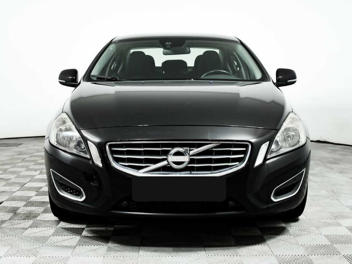 Volvo S60 2012 года с пробегом. Фото: #1