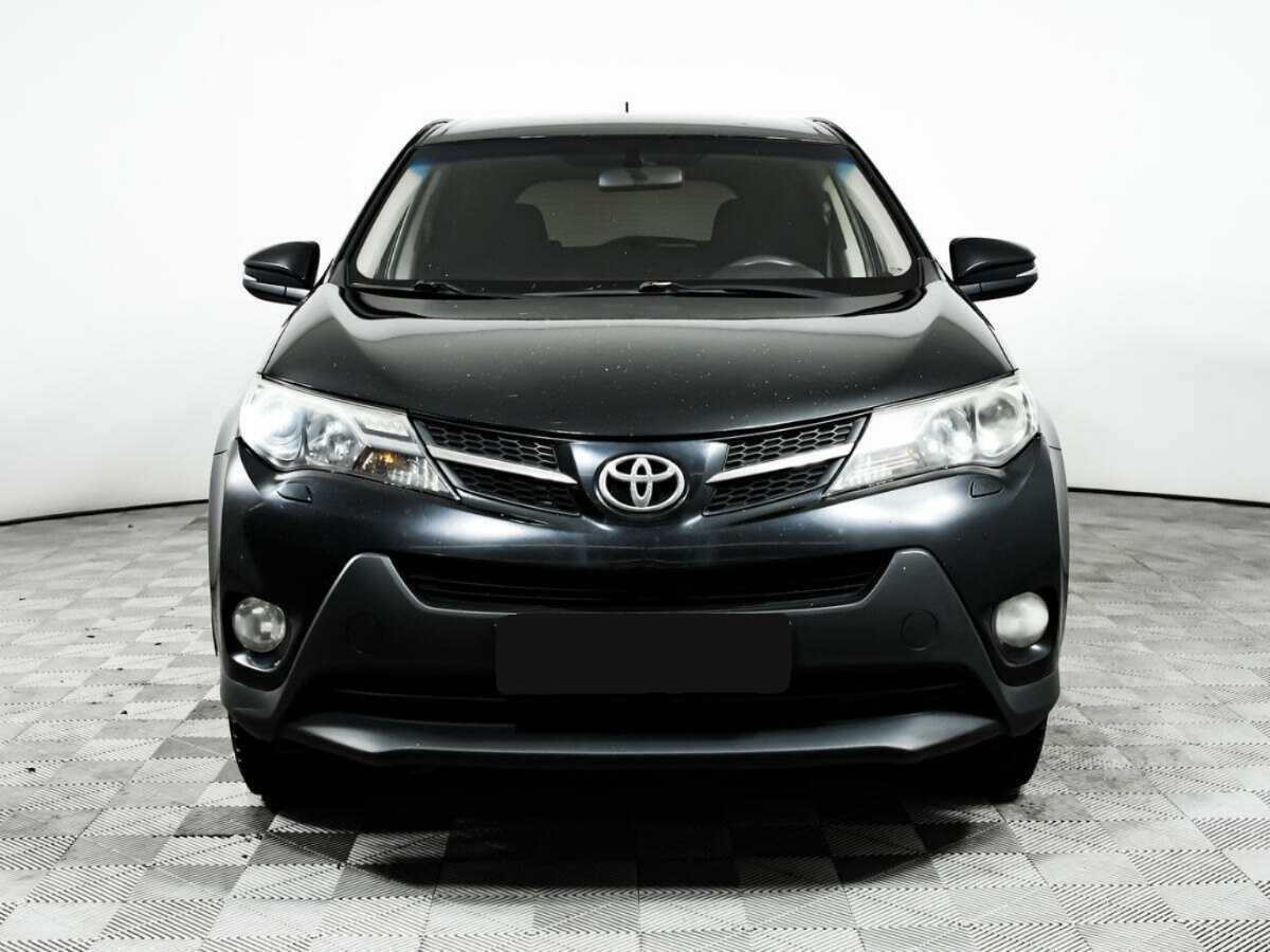 Toyota RAV4 2013 года с пробегом. Фото: #1