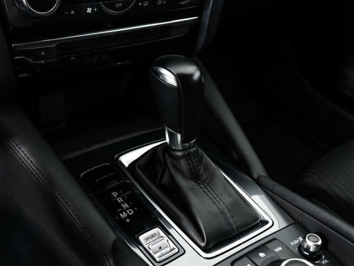 Mazda 6 2018 года с пробегом. Фото: #9