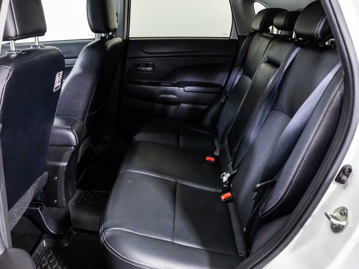 Mitsubishi ASX 2014 года с пробегом. Фото: #9