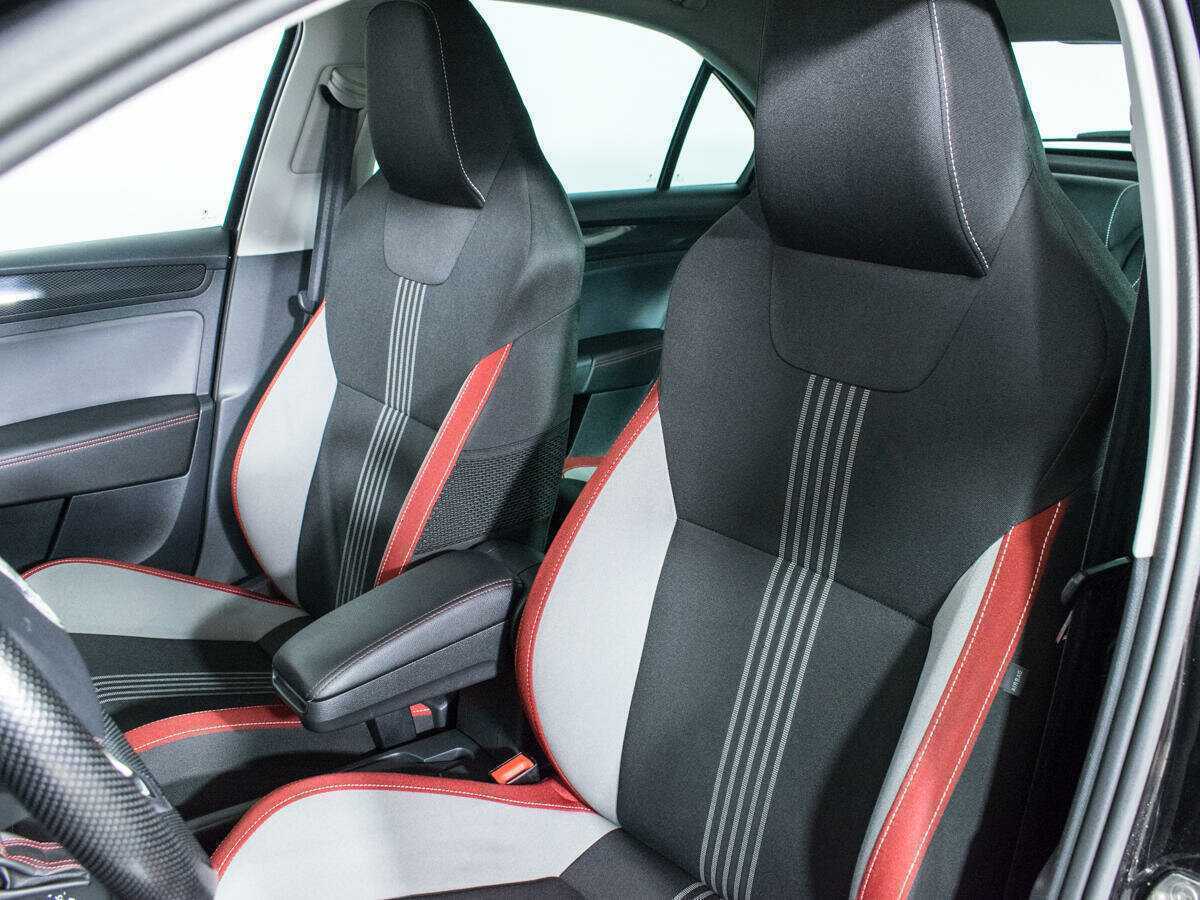 Skoda Rapid 2018 года с пробегом. Фото: #14