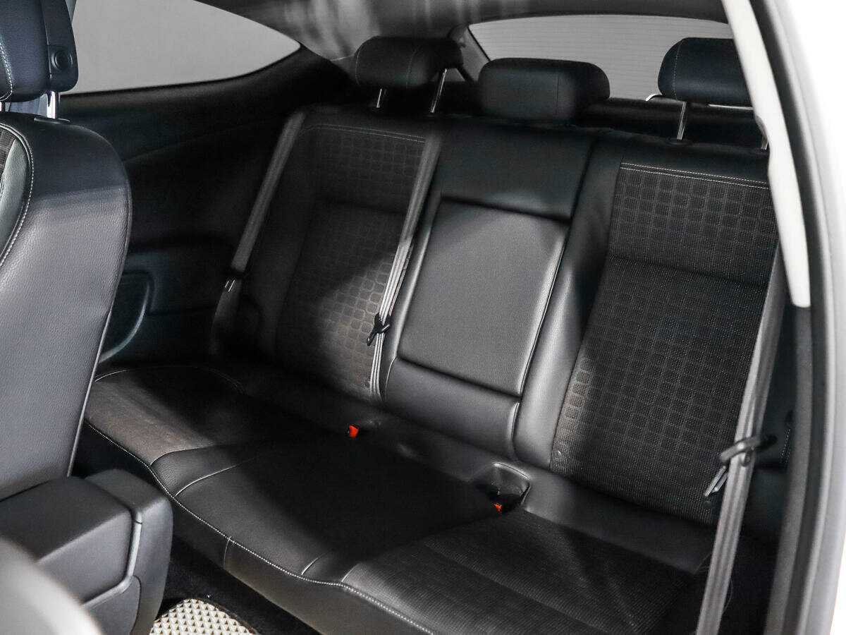 Opel Astra 2014 года с пробегом. Фото: #9