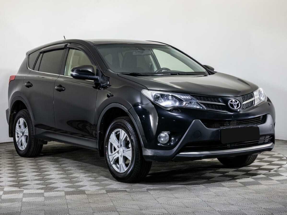 Toyota RAV4 2013 года с пробегом. Фото: #2