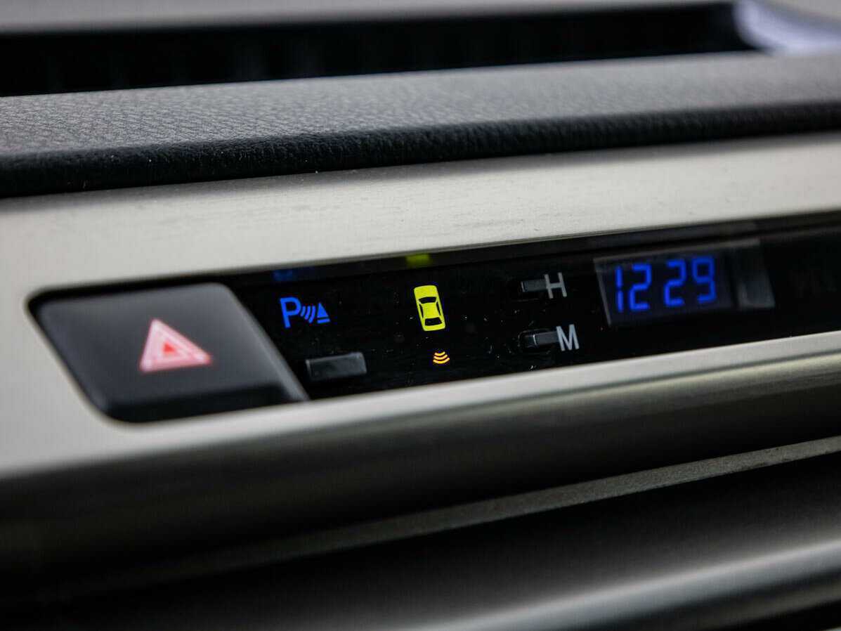 Toyota RAV4 2013 года с пробегом. Фото: #13