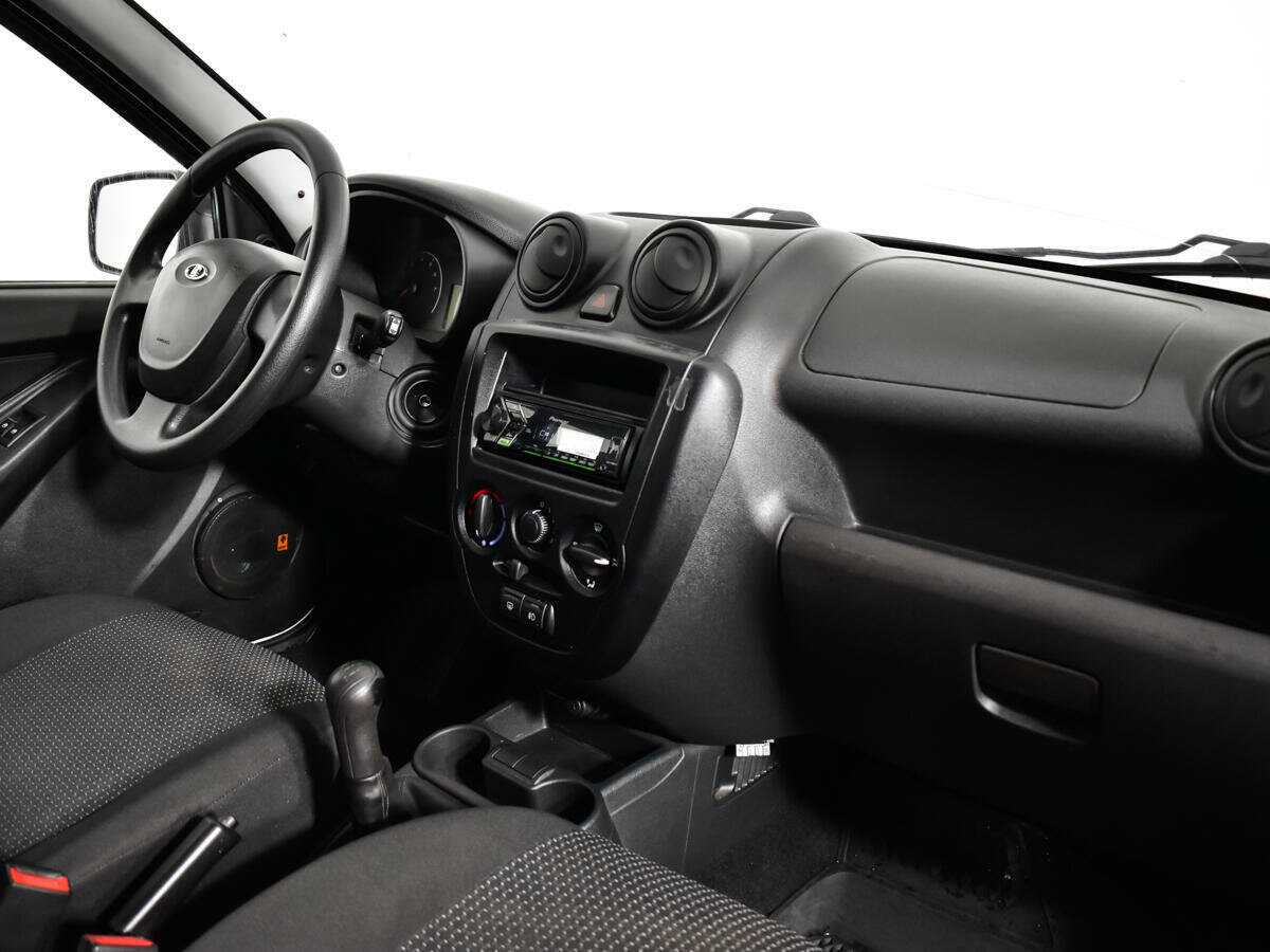 Lada (ВАЗ) Granta 2013 года с пробегом. Фото: #7