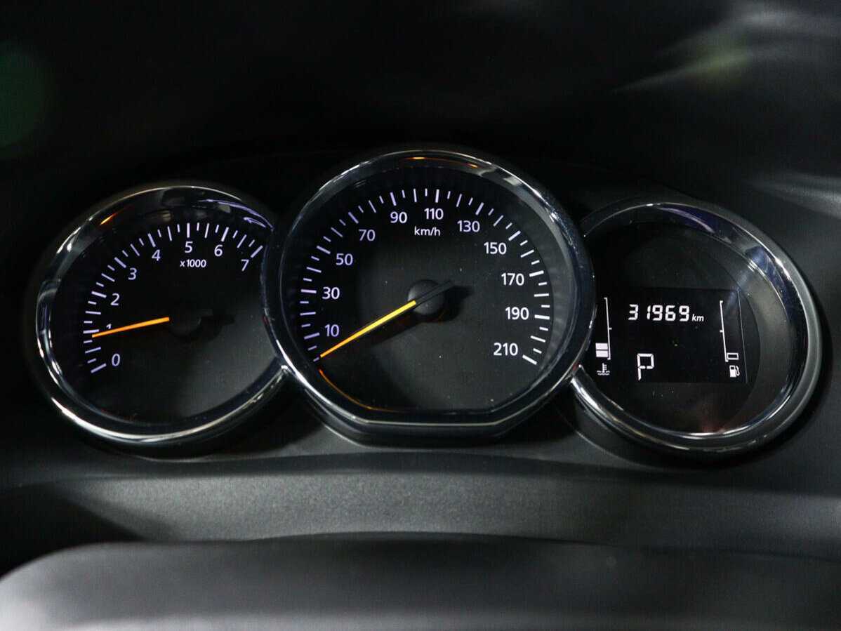 Renault Logan 2022 года с пробегом. Фото: #8