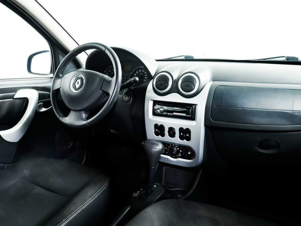 Renault Sandero 2013 года с пробегом. Фото: #8
