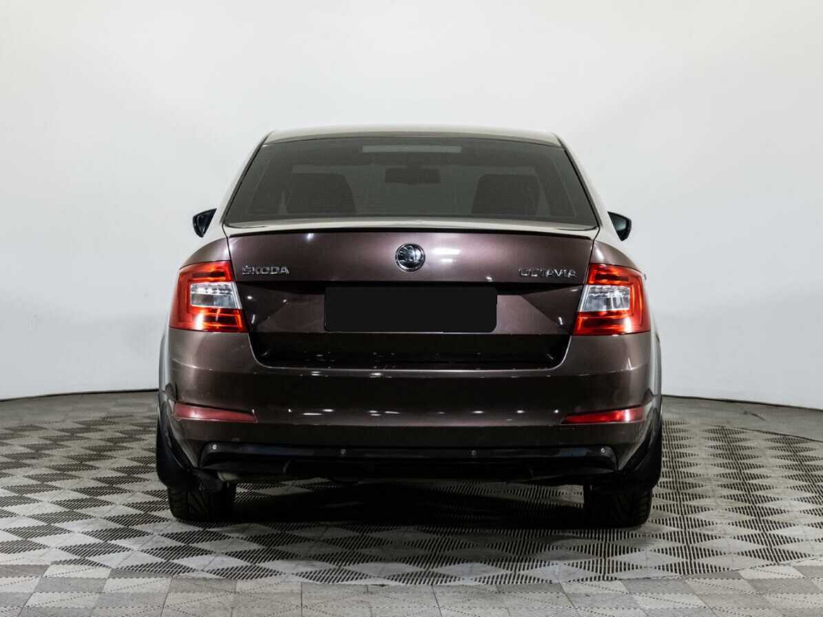 Skoda Octavia 2015 года с пробегом. Фото: #4