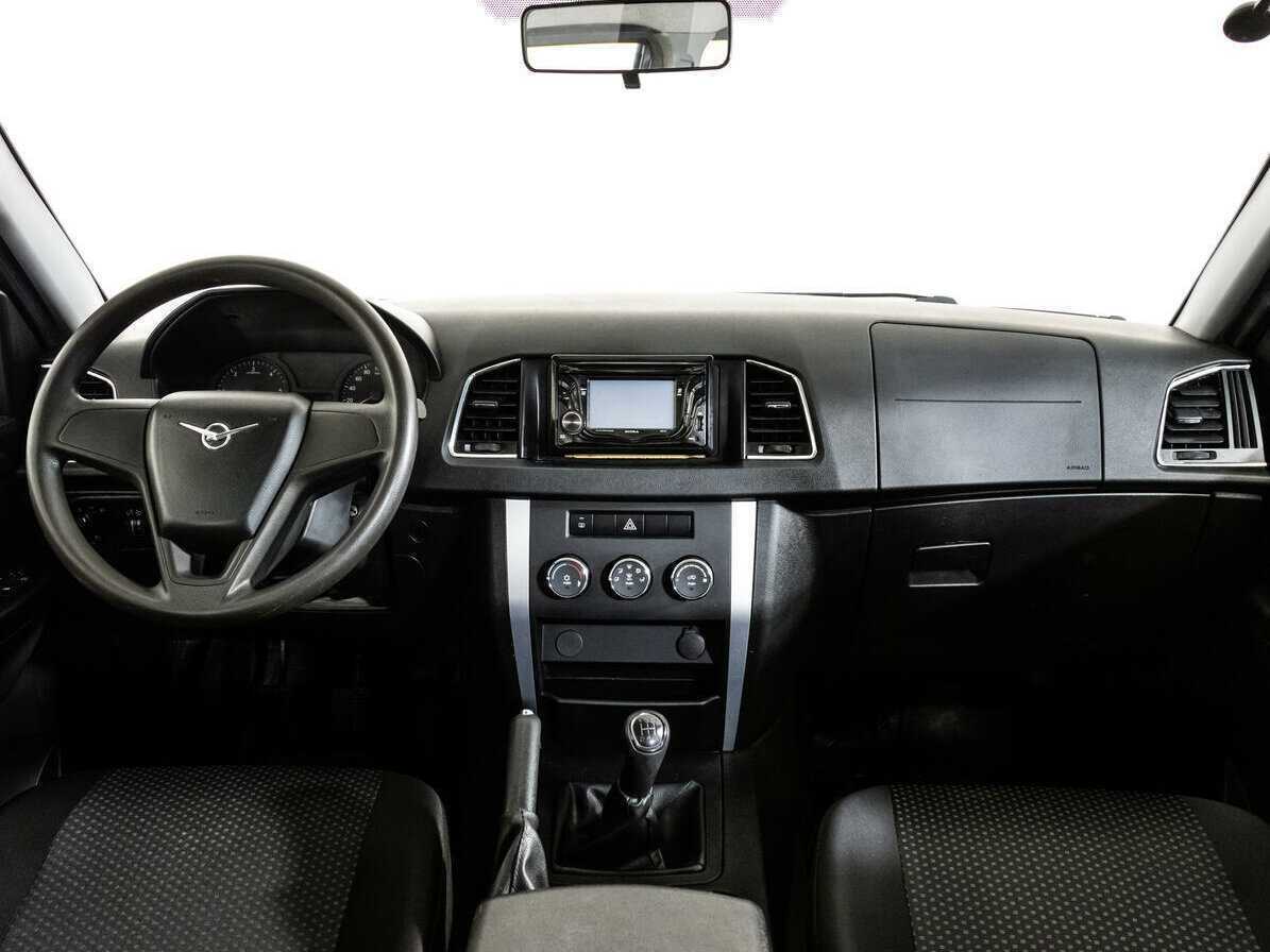 УАЗ Patriot 2017 года с пробегом. Фото: #7