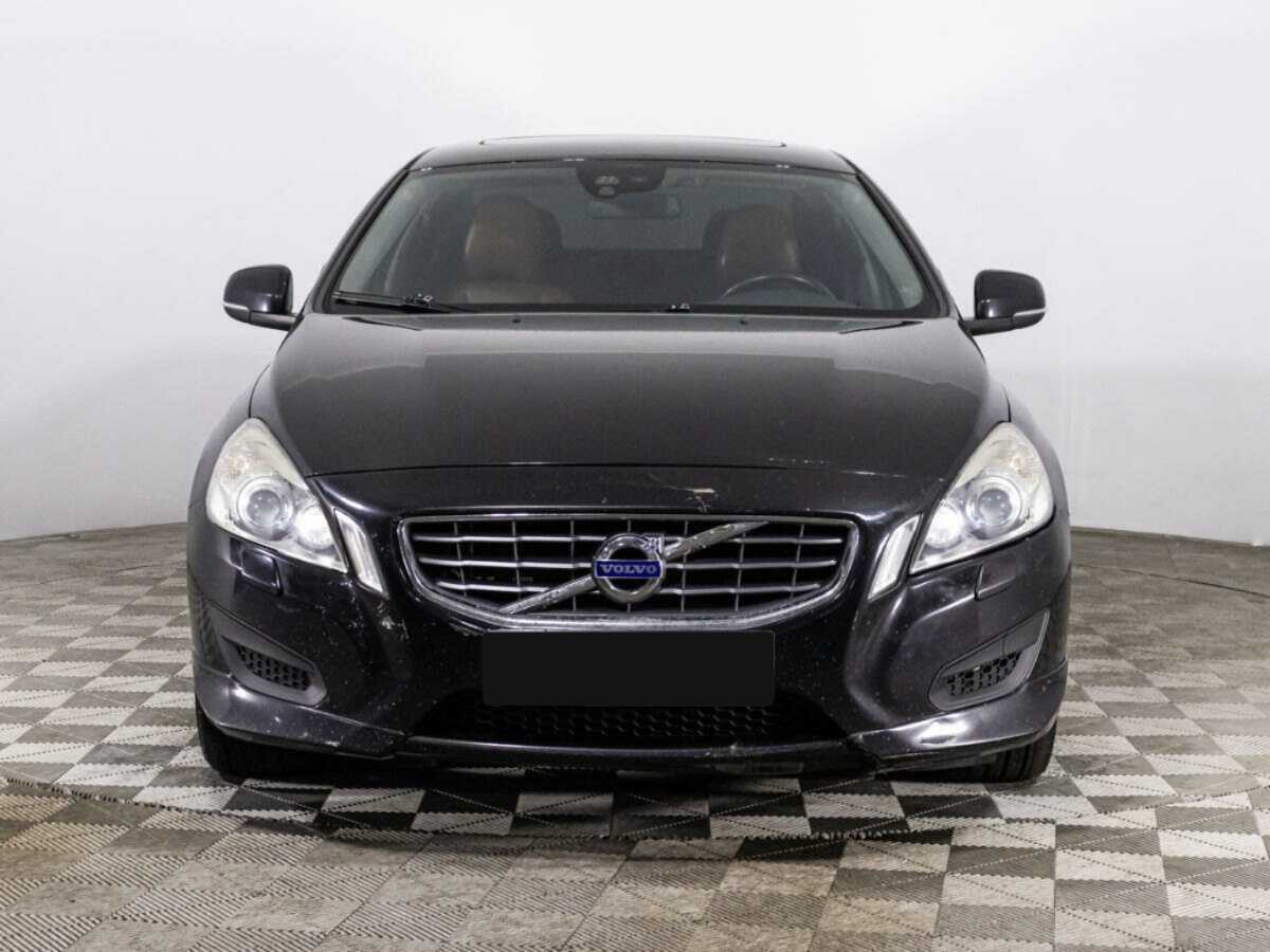 Volvo S60 2012 года с пробегом. Фото: #1