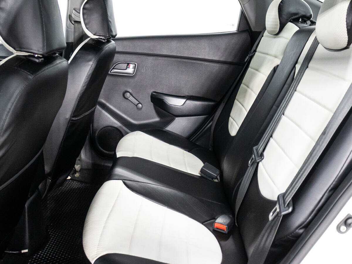 Kia Rio 2012 года с пробегом. Фото: #9