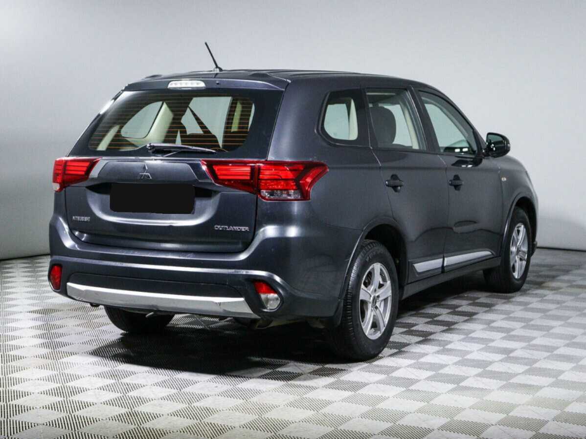 Mitsubishi Outlander 2015 года с пробегом. Фото: #3