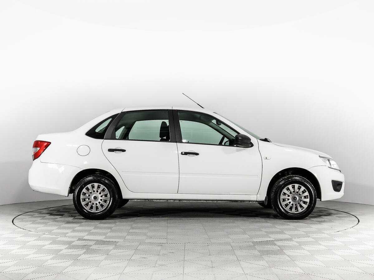 Lada (ВАЗ) Granta 2018 года с пробегом. Фото: #3