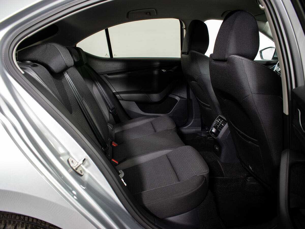 Skoda Octavia 2021 года с пробегом. Фото: #7