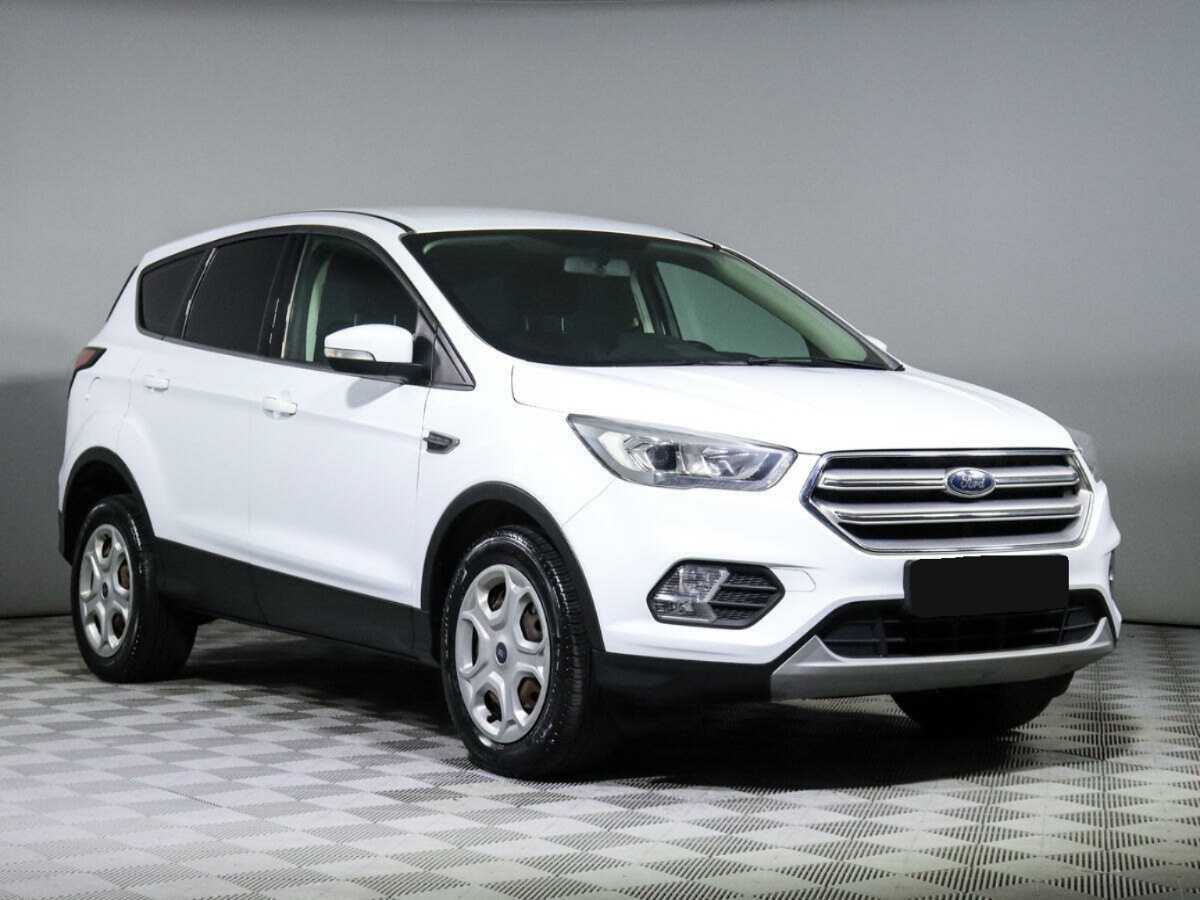 Ford Kuga 2017 года с пробегом. Фото: #2
