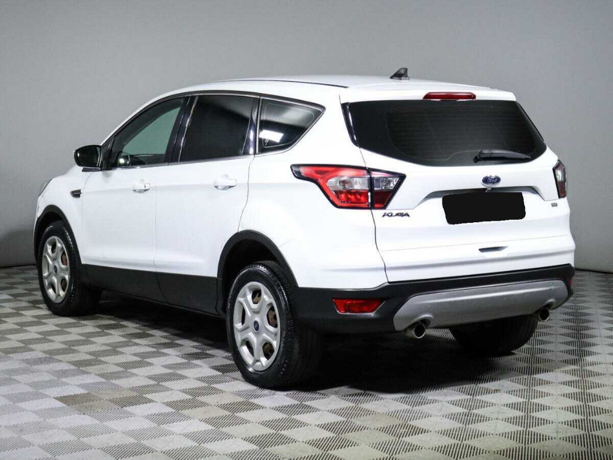 Ford Kuga 2017 года с пробегом. Фото: #5