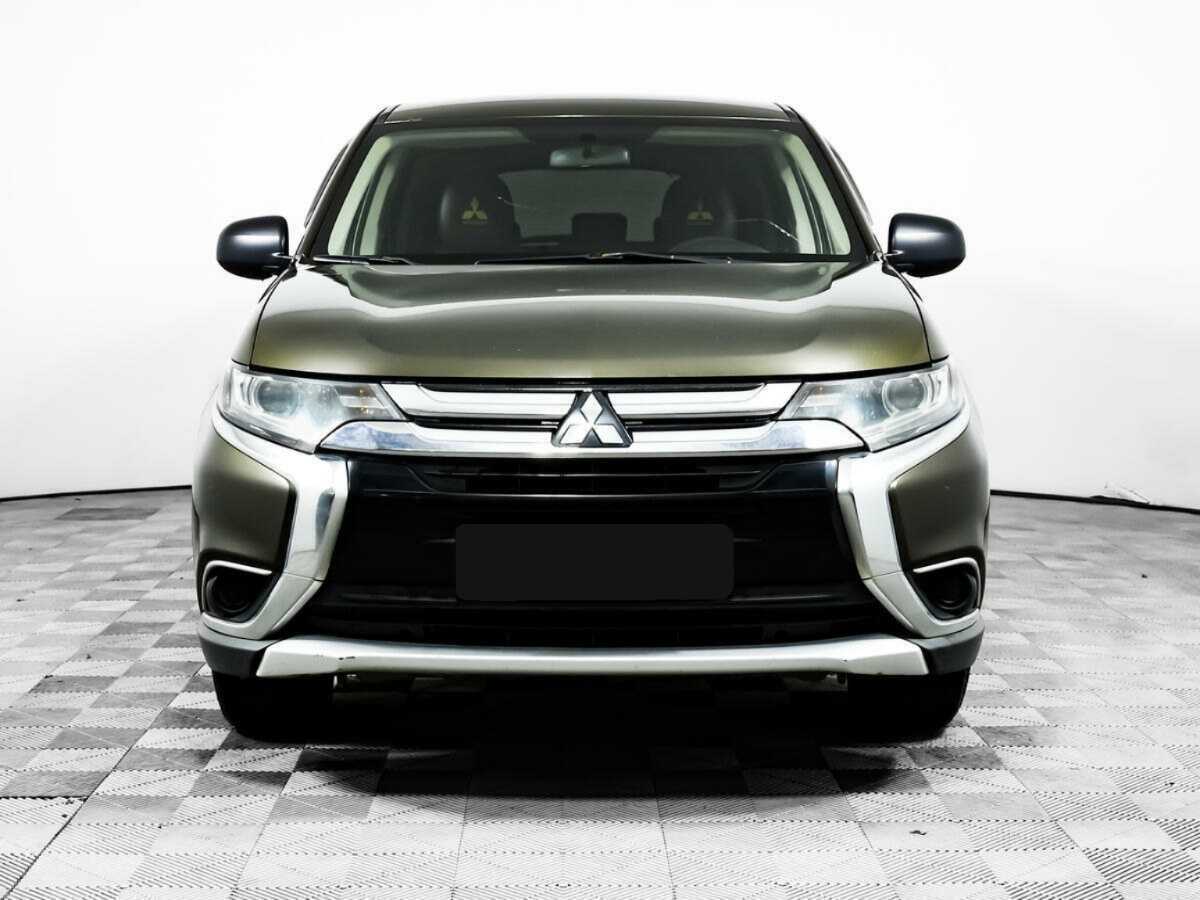 Mitsubishi Outlander 2016 года с пробегом. Фото: #1