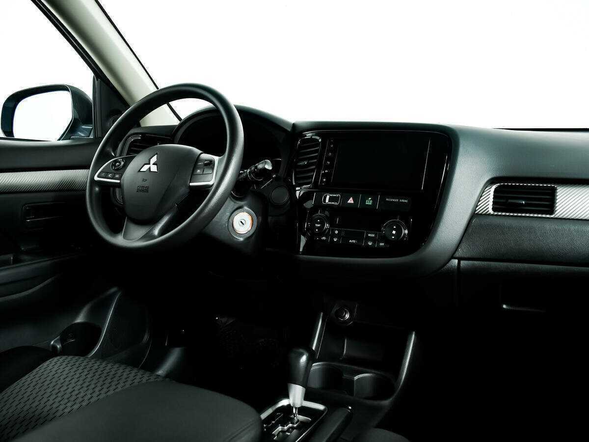 Mitsubishi Outlander 2013 года с пробегом. Фото: #7