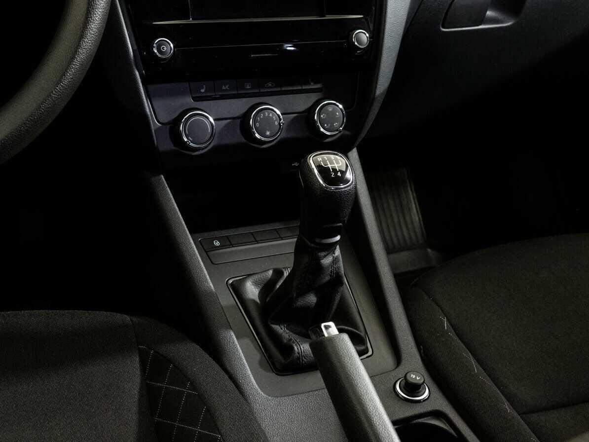 Skoda Octavia 2020 года с пробегом. Фото: #9