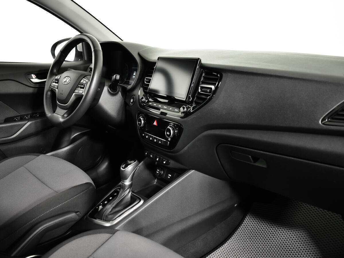 Hyundai Solaris 2021 года с пробегом. Фото: #8