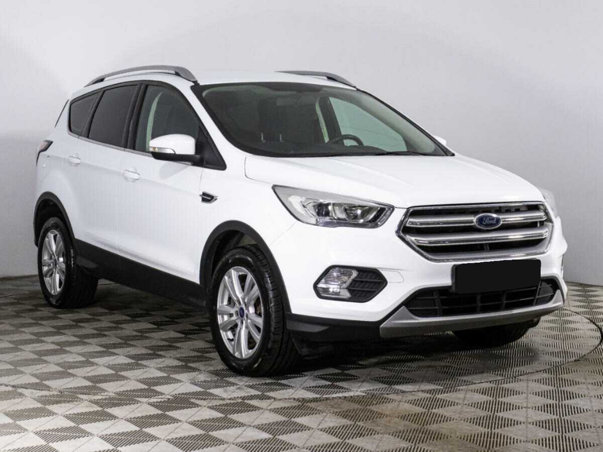 Ford Kuga 2017 года с пробегом. Фото: #2