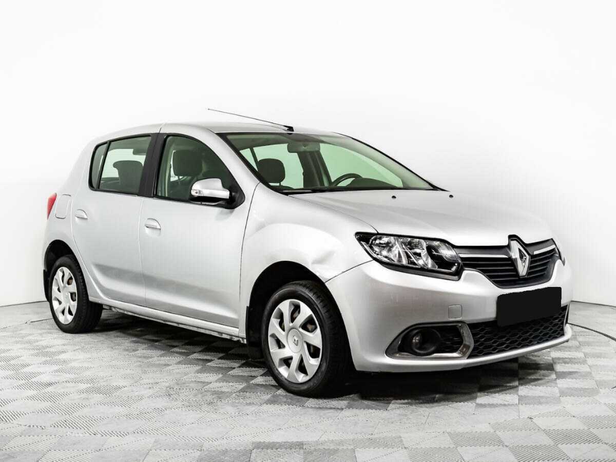 Renault Sandero 2015 года с пробегом. Фото: #2
