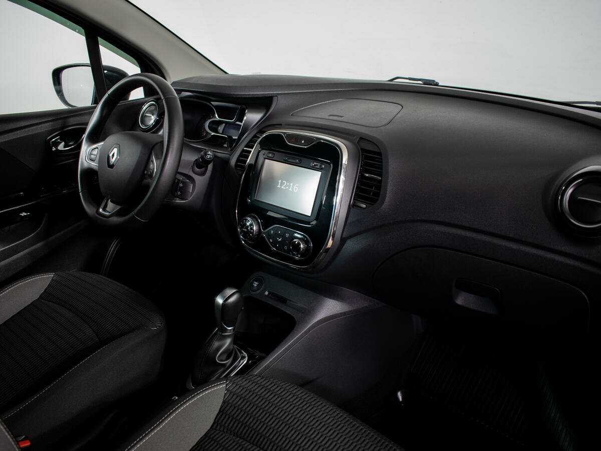 Renault Kaptur 2018 года с пробегом. Фото: #3