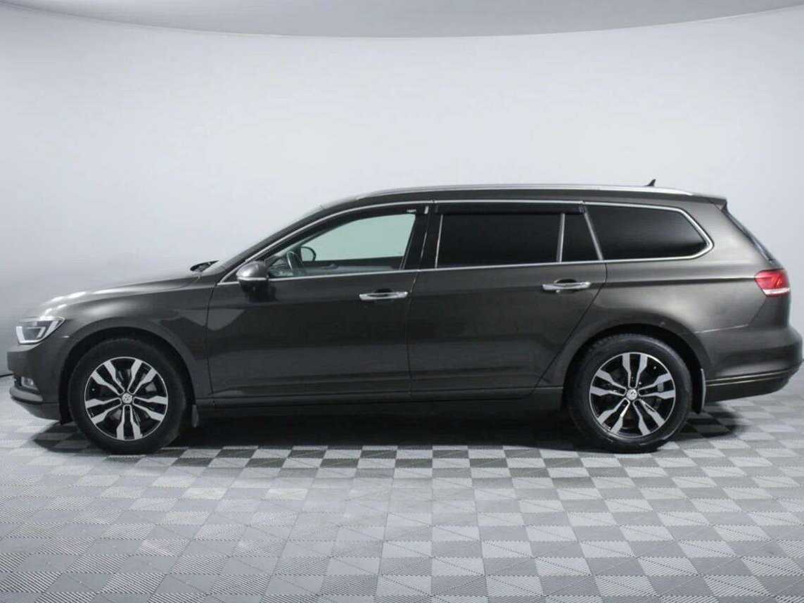 Volkswagen Passat 2017 года с пробегом. Фото: #7