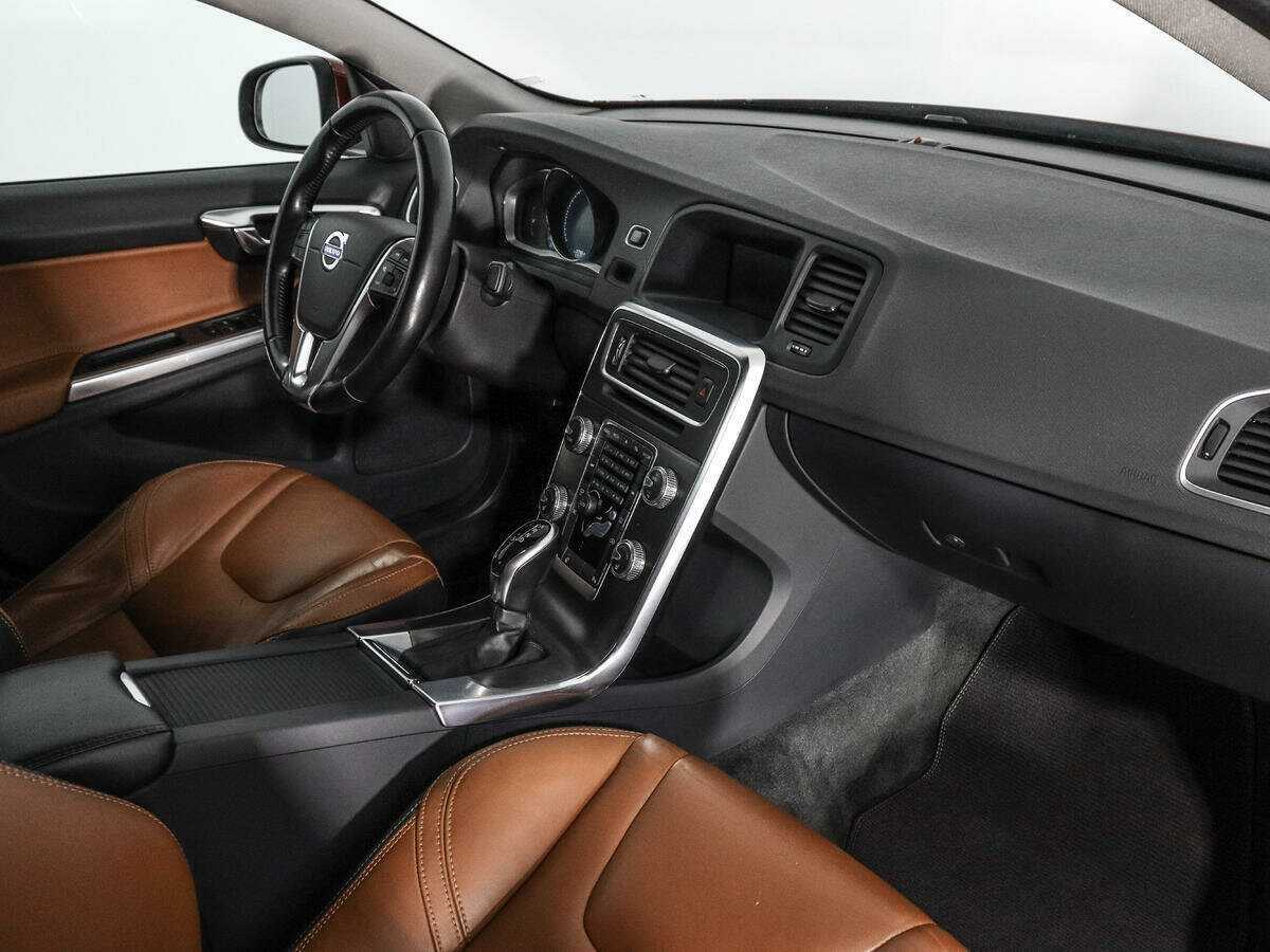 Volvo S60 2014 года с пробегом. Фото: #10