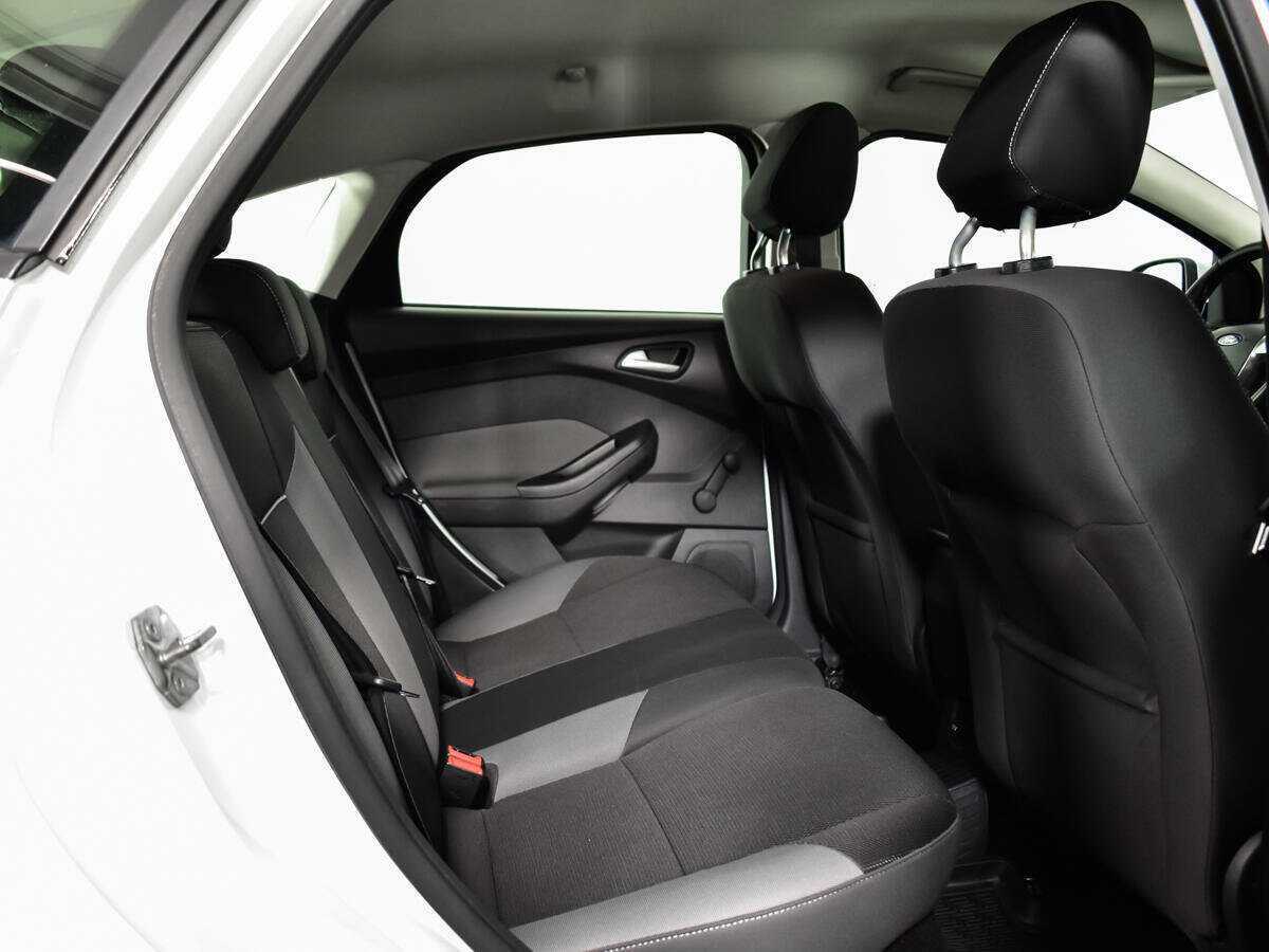 Ford Focus 2013 года с пробегом. Фото: #7