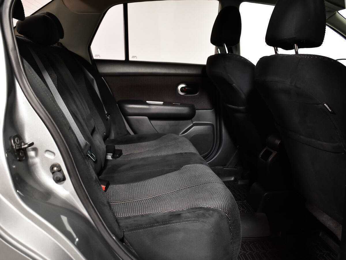 Nissan Tiida 2013 года с пробегом. Фото: #9