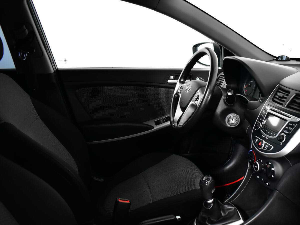 Hyundai Solaris 2012 года с пробегом. Фото: #8