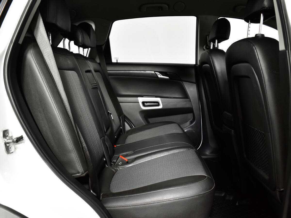 Opel Antara 2014 года с пробегом. Фото: #7