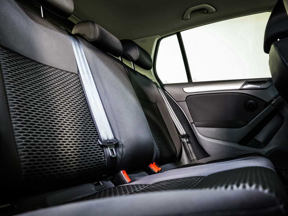 Volkswagen Golf 2012 года с пробегом. Фото: #11