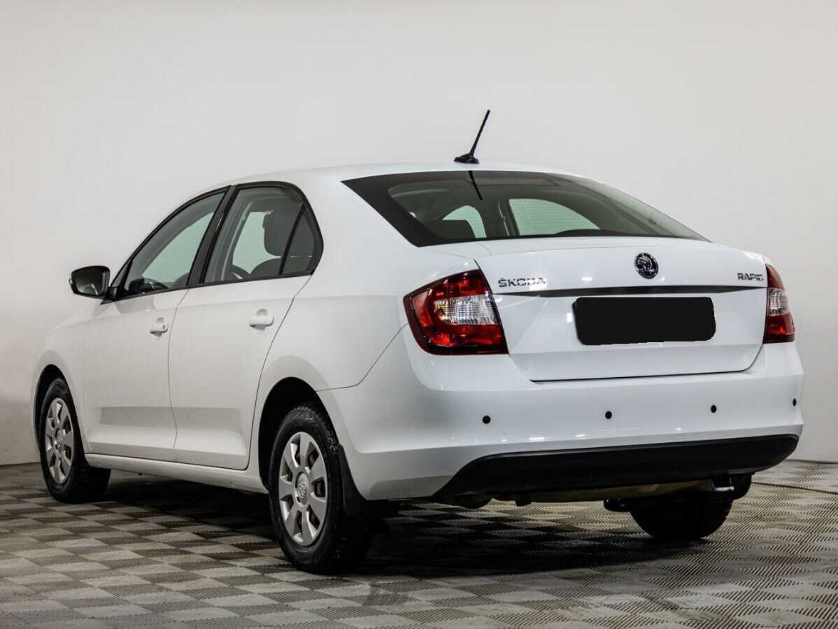 Skoda Rapid 2017 года с пробегом. Фото: #5
