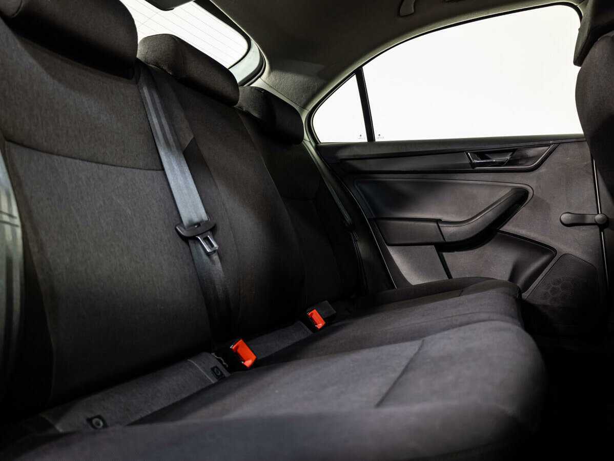 Skoda Rapid 2017 года с пробегом. Фото: #10