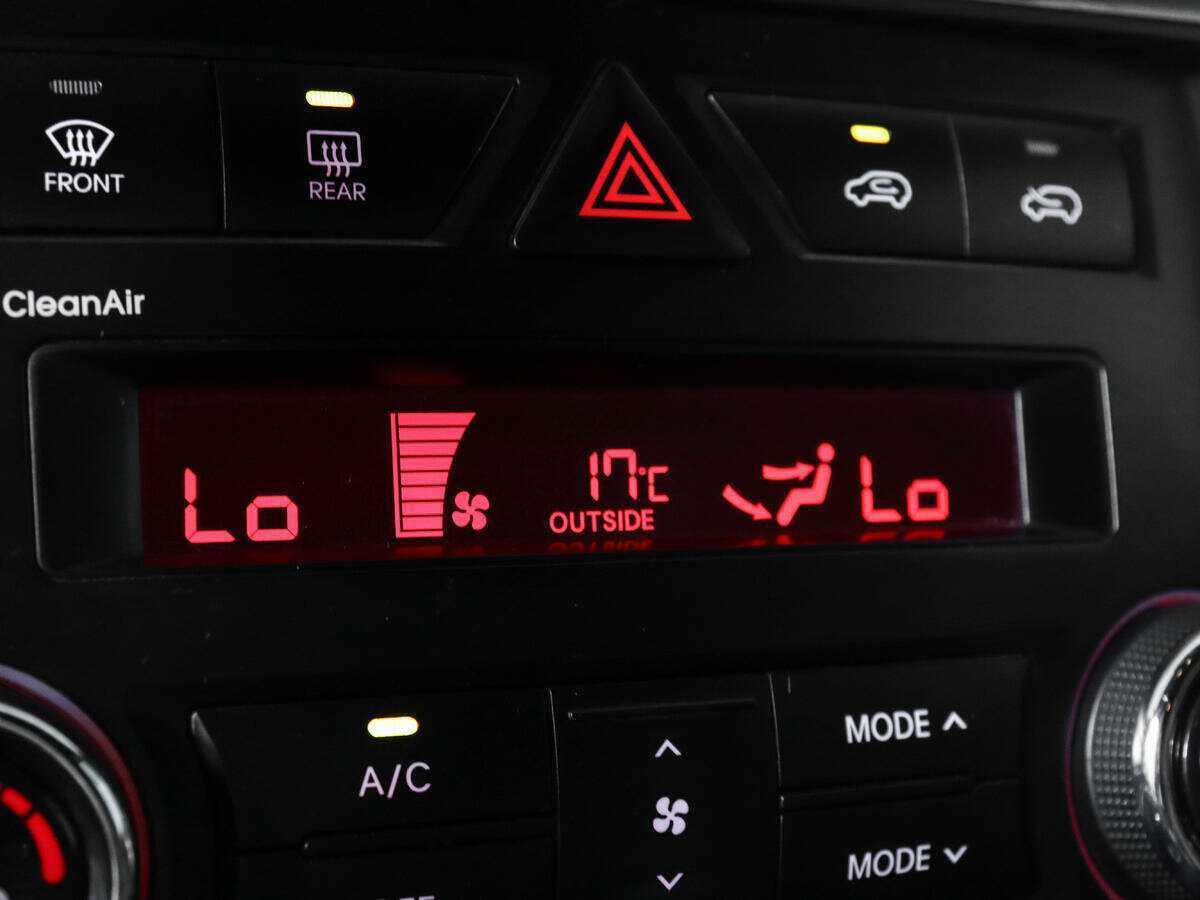 Kia Sorento 2012 года с пробегом. Фото: #14